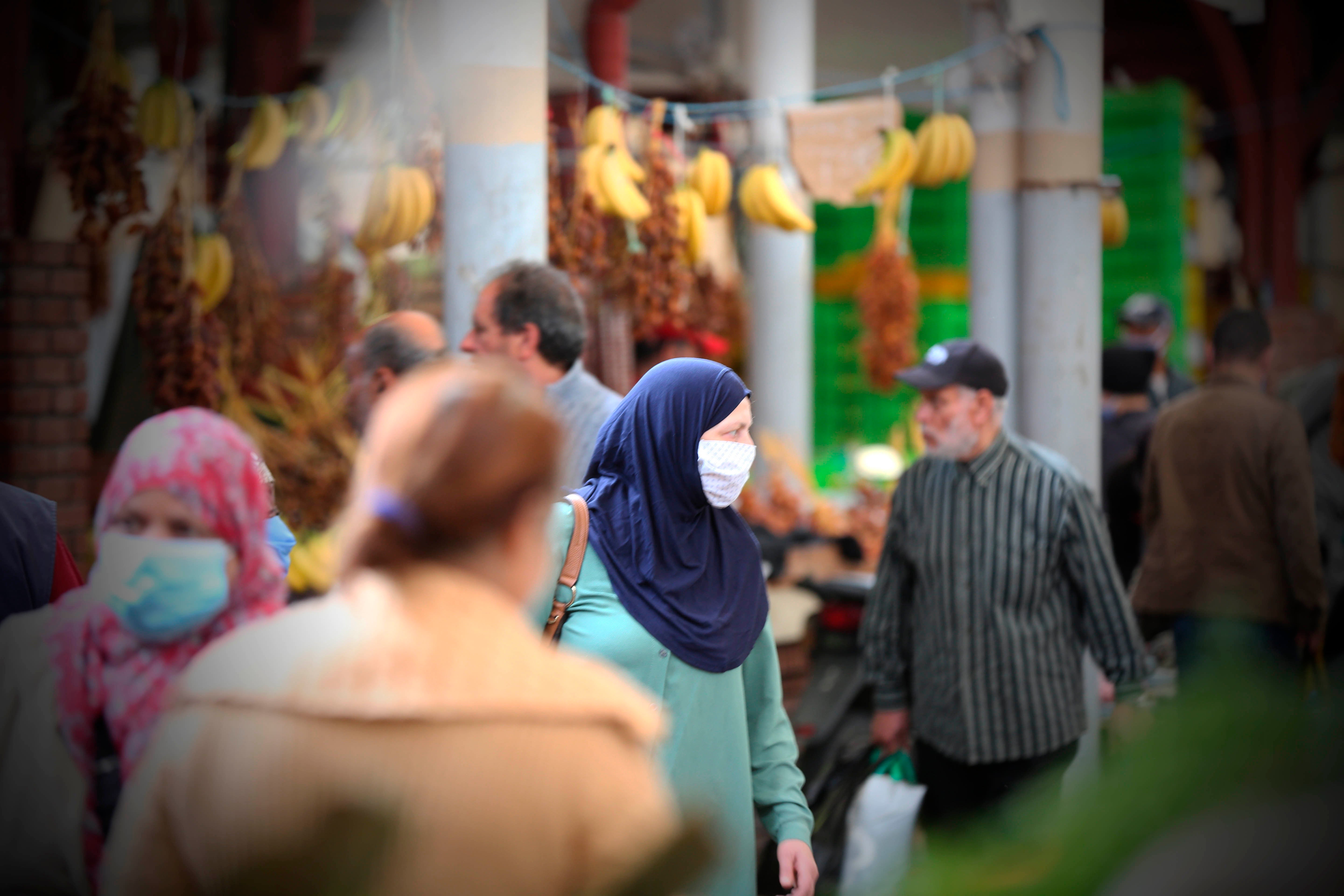 Marché Central de Tunis pendant les premiers jours de Ramadan, Tunis, Tunisie, 28 Avril 2020. 
