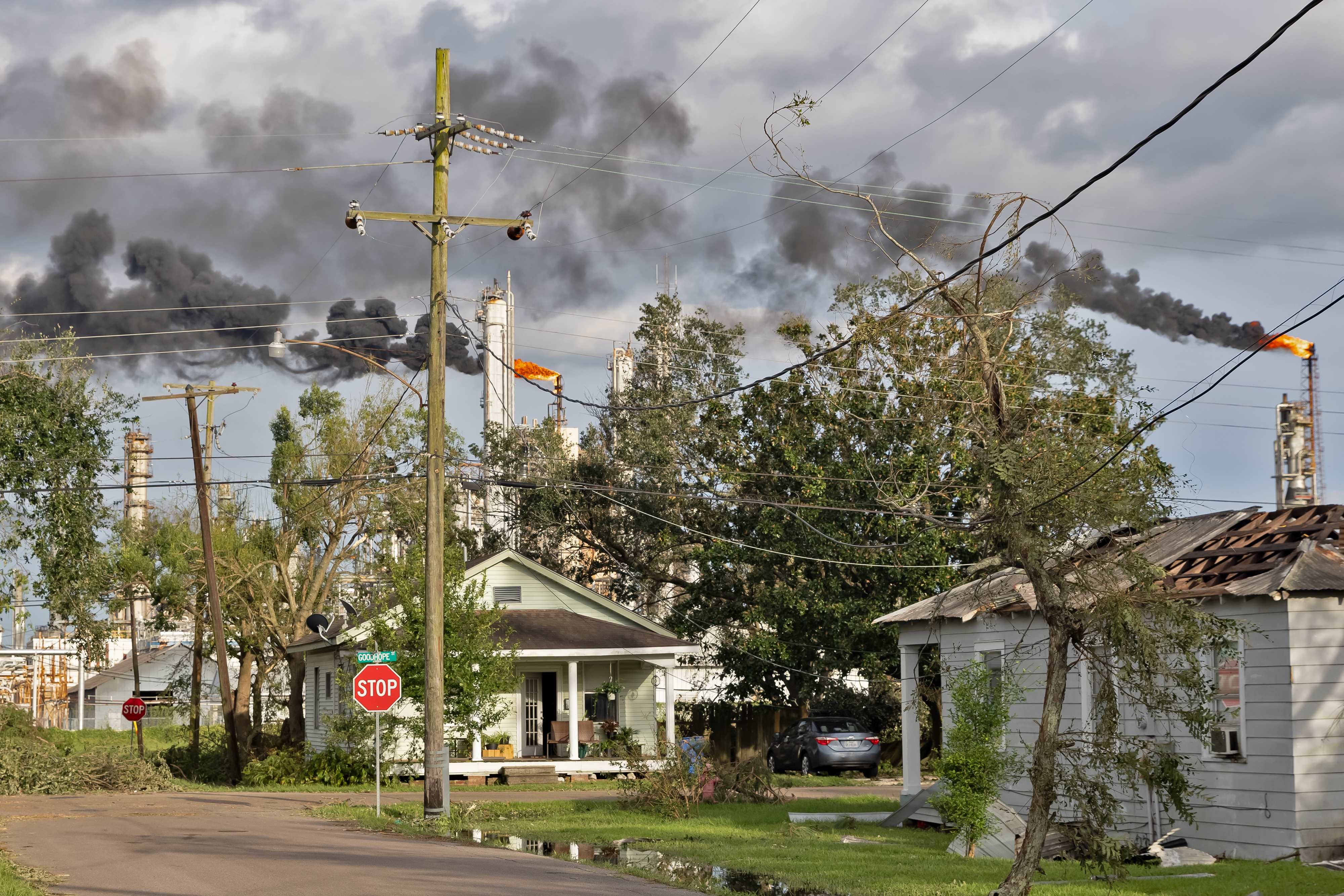 Flares and smoke released from fossil fuel and petrochemical plants