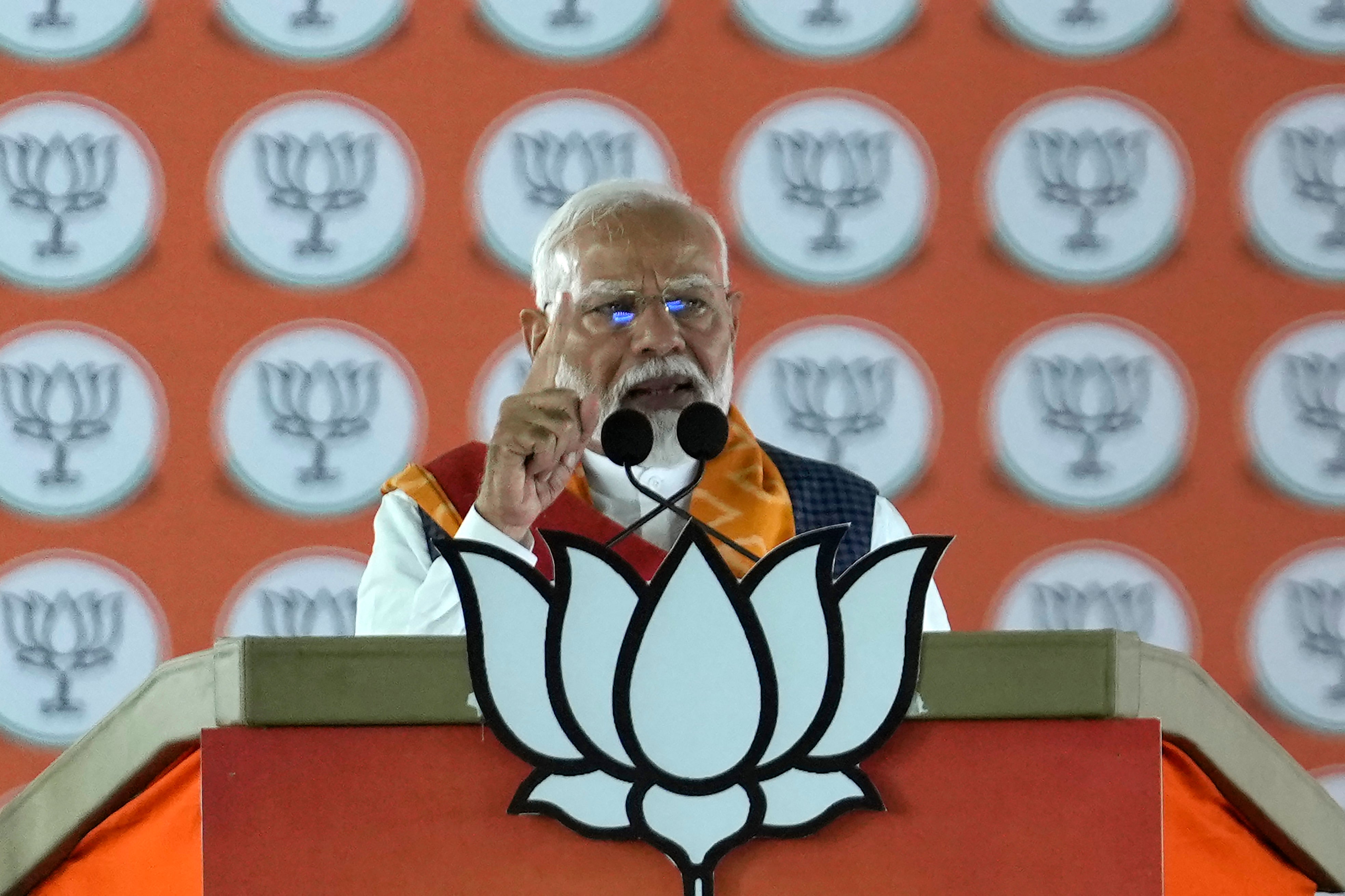  Indian Prime Minister Narendra Modi speaks at a public rally ahead of polling in the national election in Hyderabad, India, May 10, 2024.
