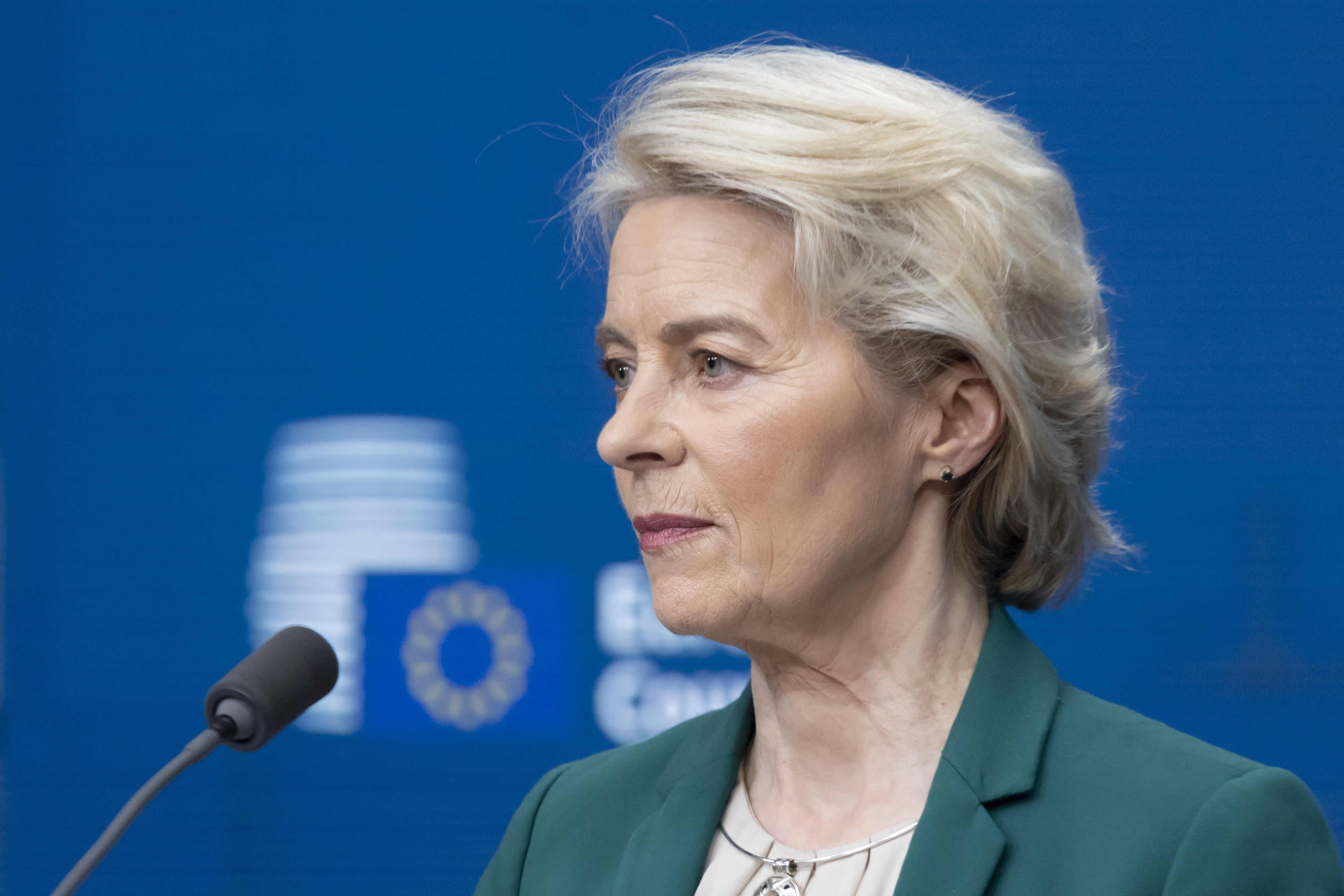 La présidente de la Commission européenne, Ursula von der Leyen, participait à une conférence de presse au siège de l'Union européenne à Bruxelles, le 22 mars 2024.