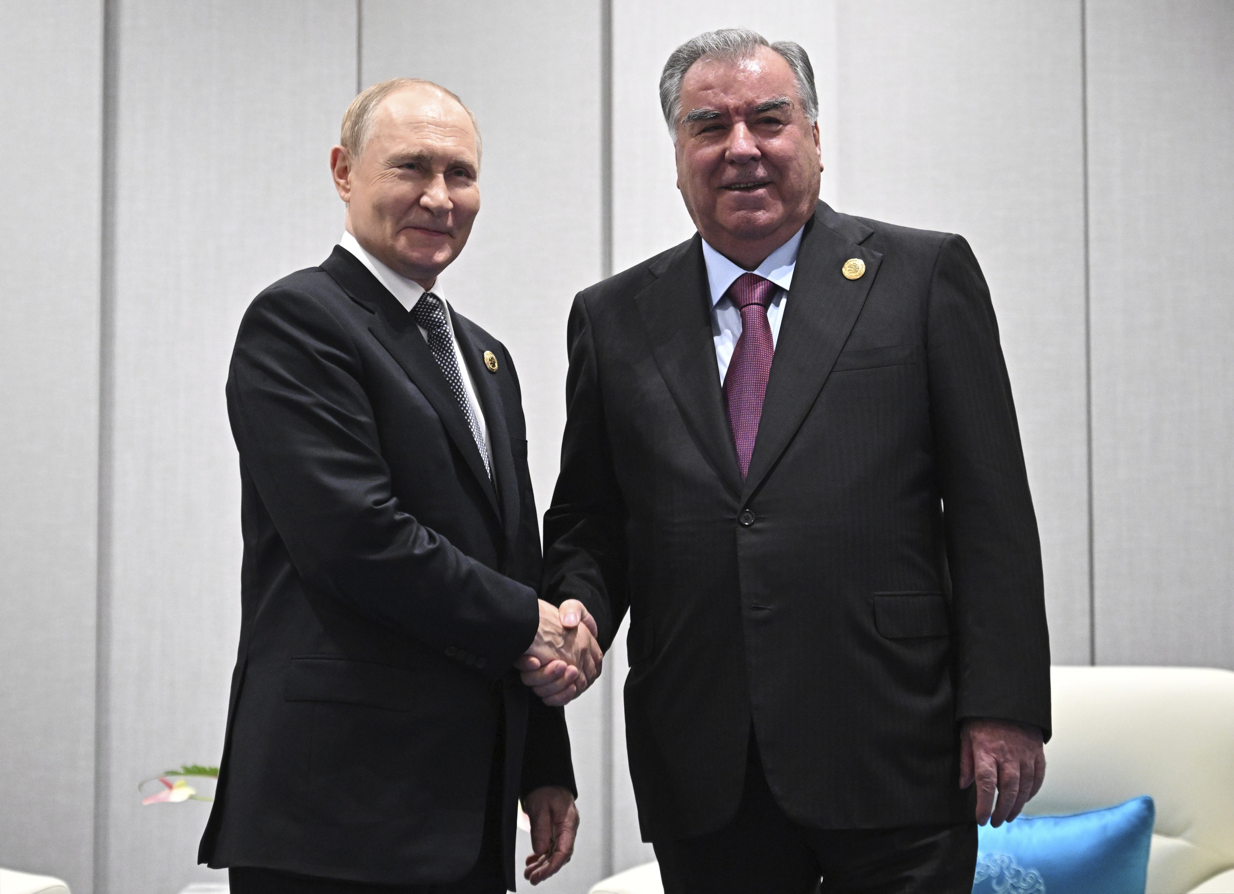 Russian President Vladimir Putin (L) and Tajik President Emomali Rahmon during their meeting in Tianjin, China, September 1, 2025.