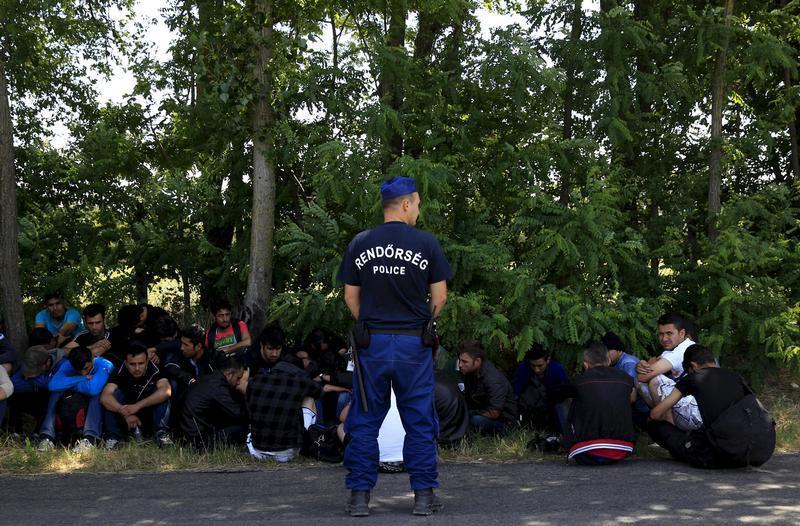 hungary migrants