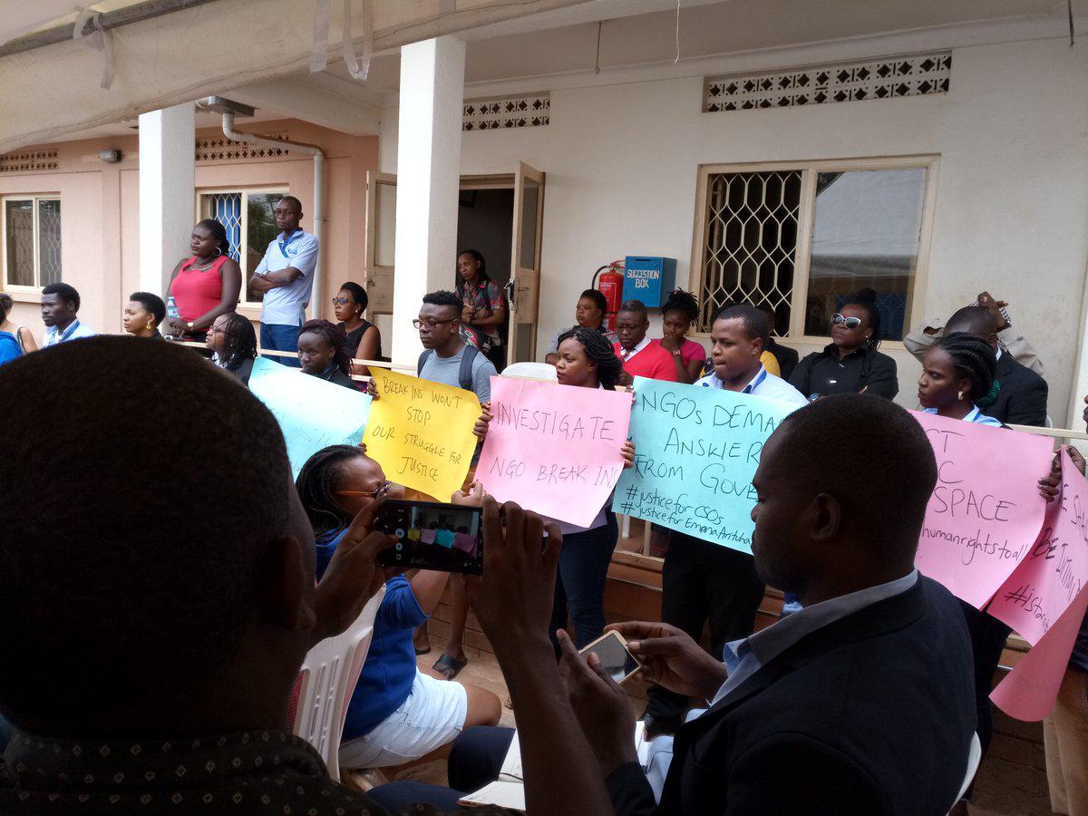 Ugandan human rights activists hold a press conference on February 9 to condemn the violent break-in at Human Rights Awareness and Promotion Forum (HRAPF) and call on police to investigate. HURINET/2018