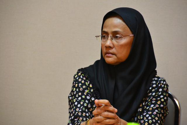 Angkhana Neelapaijit 