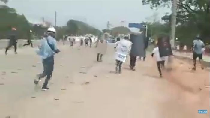 202112asia_myanmar_hlaingtharyar1