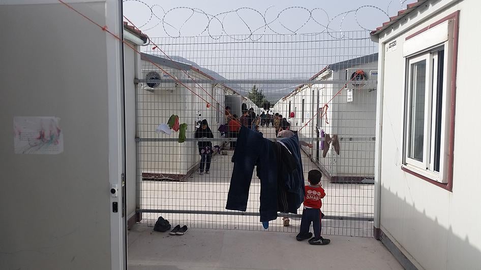 2016-4-eca-VIAL-8-21