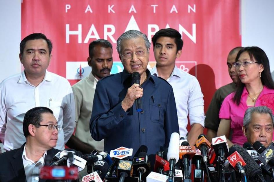 Malaysia's newly elected Prime Minister Mahathir Mohamad attends a news conference in Pataling Jaya, Malaysia, May 12, 2018. © 2018 REUTERS/Stringer