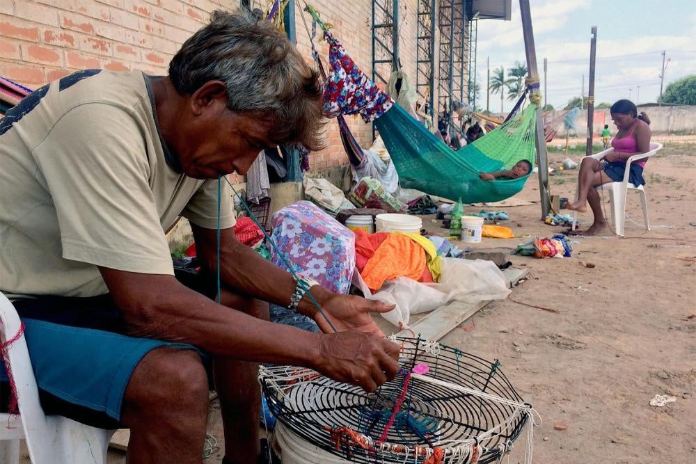 Dozens of members of the Venezuelan Warao indigenous community that fled Venezuela for lack of food living in a shelter in Boa Vista in February 2017. Hygienic conditions in the shelter were very poor. February 11, 2017. 