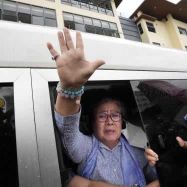 Former Senator Leila de Lima waves to supporters after leaving the Muntinlupa City trial court in the National Capital Region, Philippines, November 13, 2023.