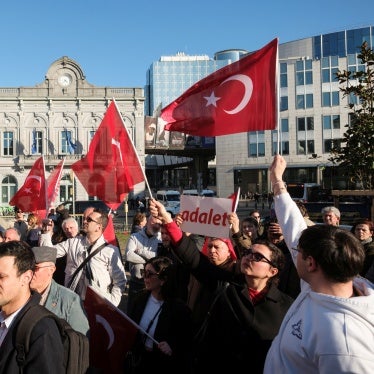 A demonstration against the arrest of Istanbul mayor Ekrem İmamoğlu by members of the Turkish diaspora in the Place du Luxembourg, in front of the European Parliament on March 19, 2025 in Brussels, Belgium.