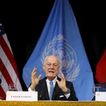 US Secretary of State Kerry, Russian Foreign Minister Lavrov, and UN Envoy for Syria de Mistura address the media in Vienna.
