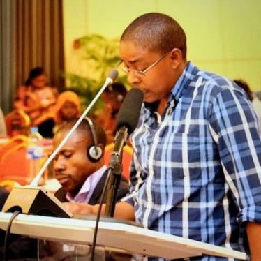 Wendy Isaack, researcher at Human Rights Watch, delivers a statement at the African Commission on Human and Peoples’ Rights, in Banjul, Gambia, November 6, 2017.